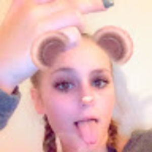 Meet your Posher, River mae